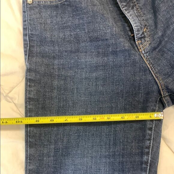 Levi's 512, Blue Boot Cut Jeans Perfectly Slimming size 12 - Picture 10 of 13